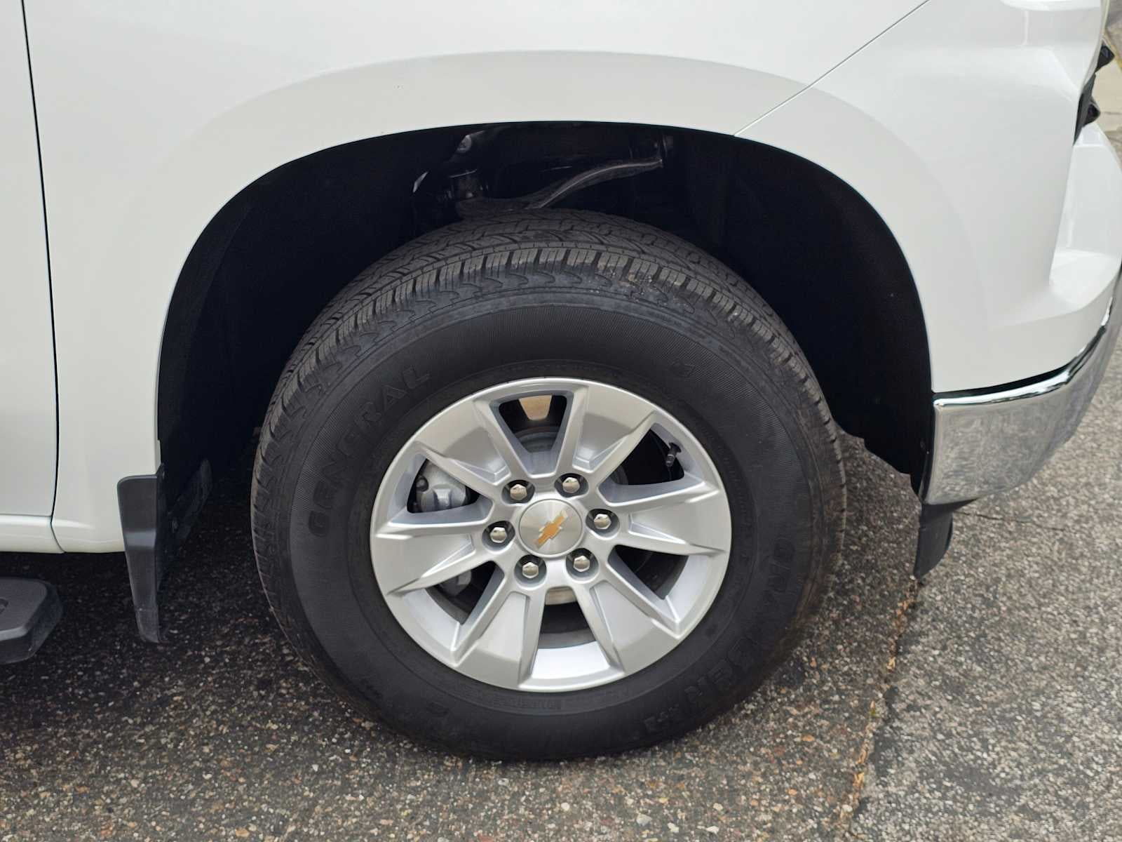 2025 Chevrolet Silverado 1500 LT