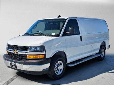 2025 Chevrolet Express Cargo WT