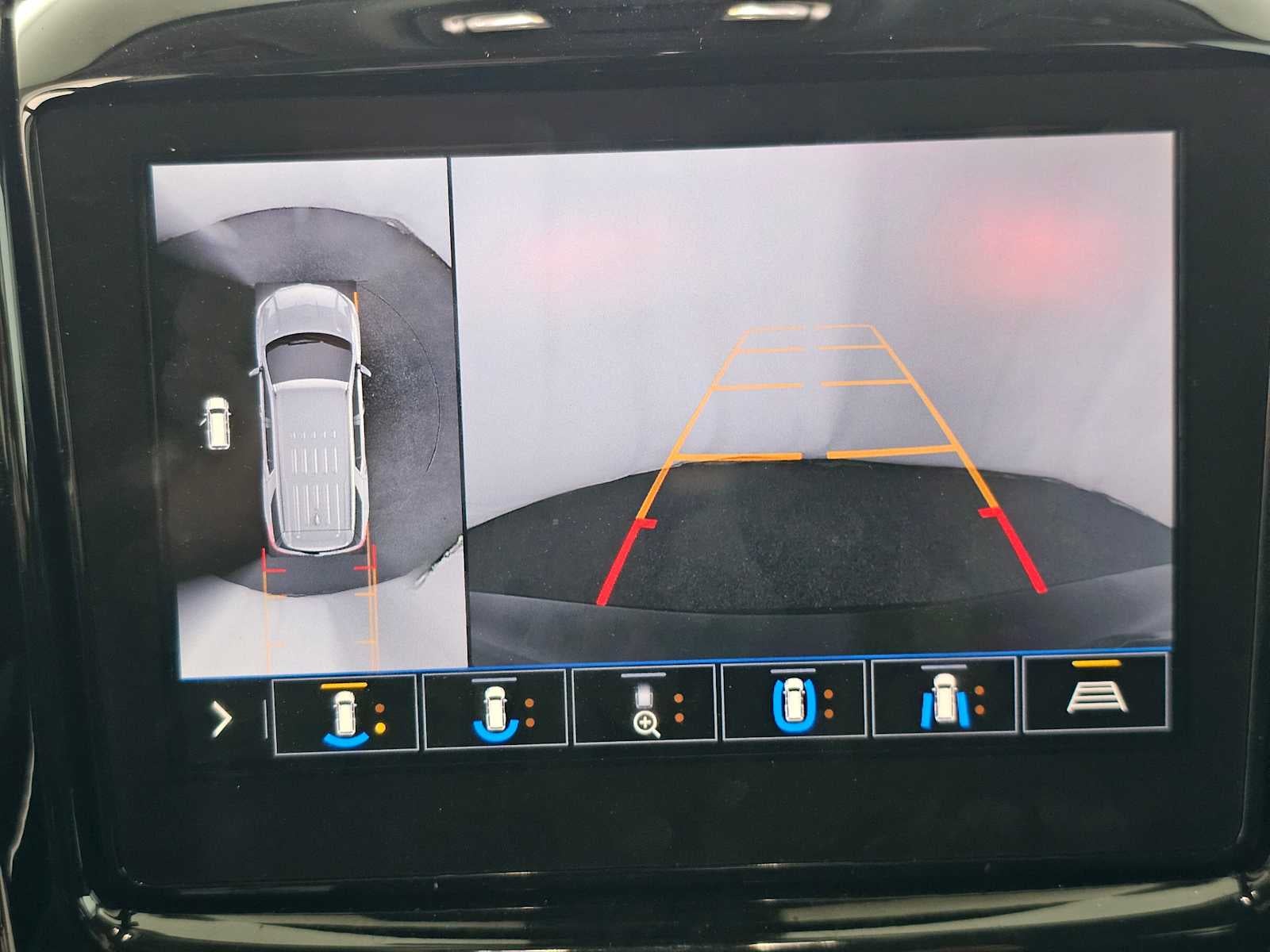 2020 Chevrolet Traverse RS