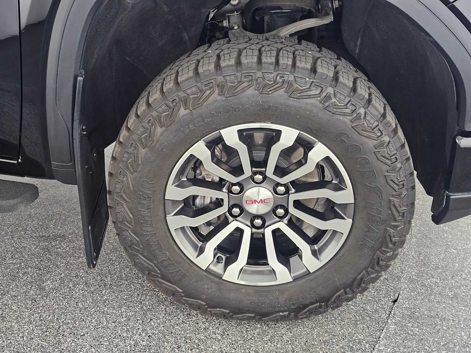 2023 GMC Sierra 1500 AT4