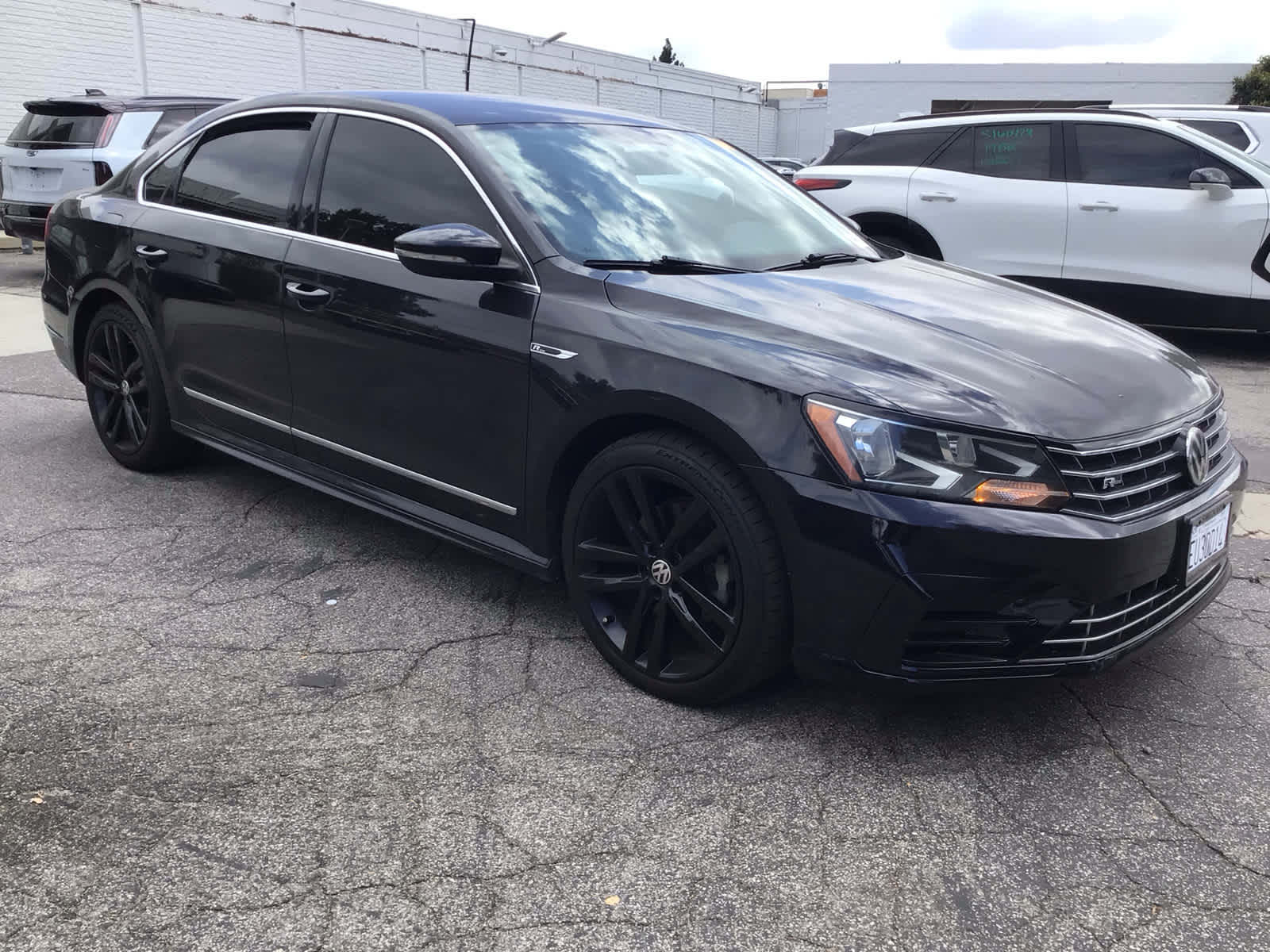 2017 Volkswagen Passat R-Line w/Comfort Pkg