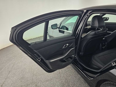 2025 BMW 3 Series 330i
