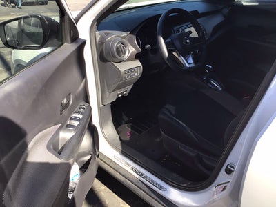 2020 Nissan Kicks S