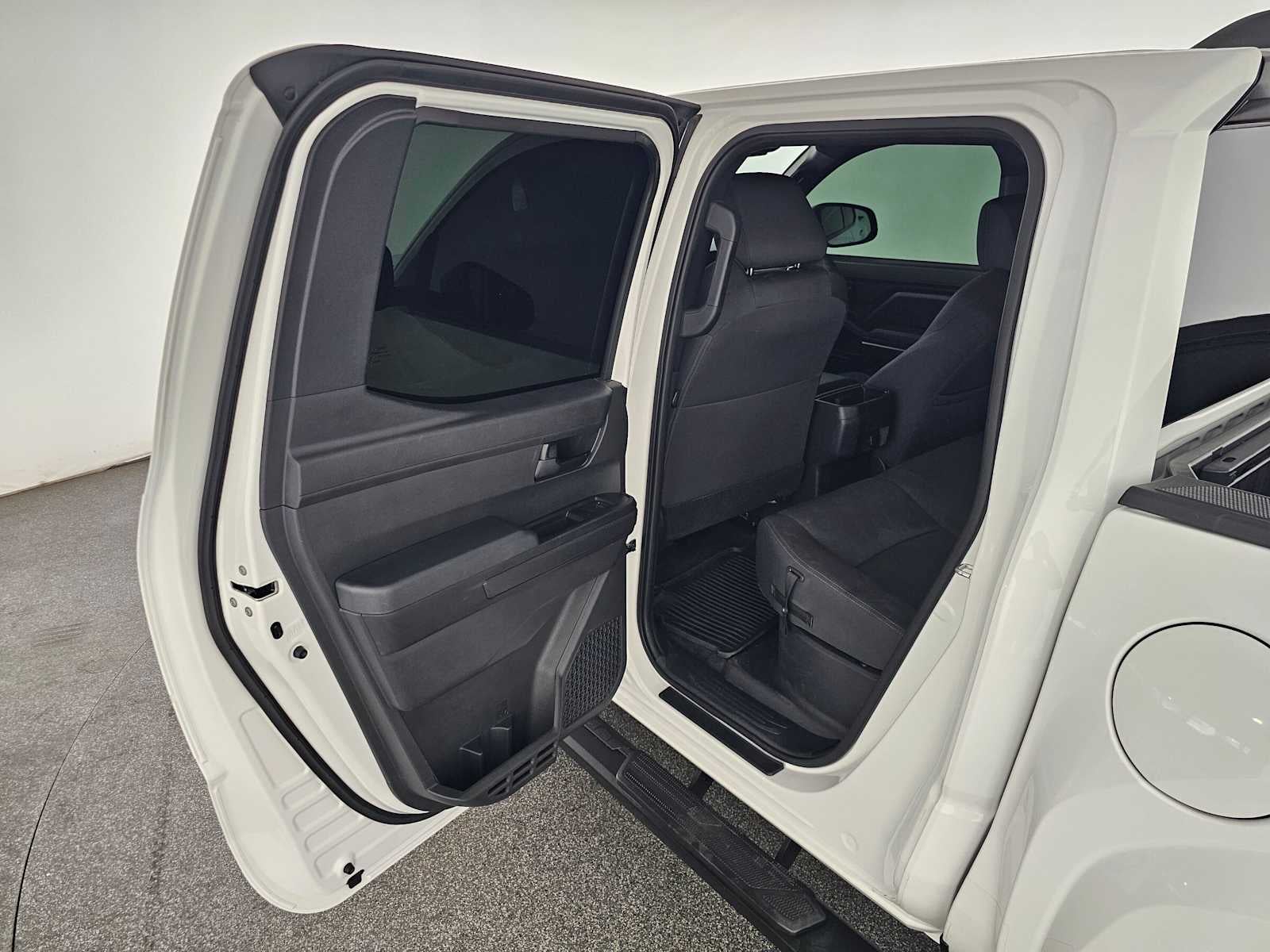 2024 Toyota Tacoma 2WD SR5