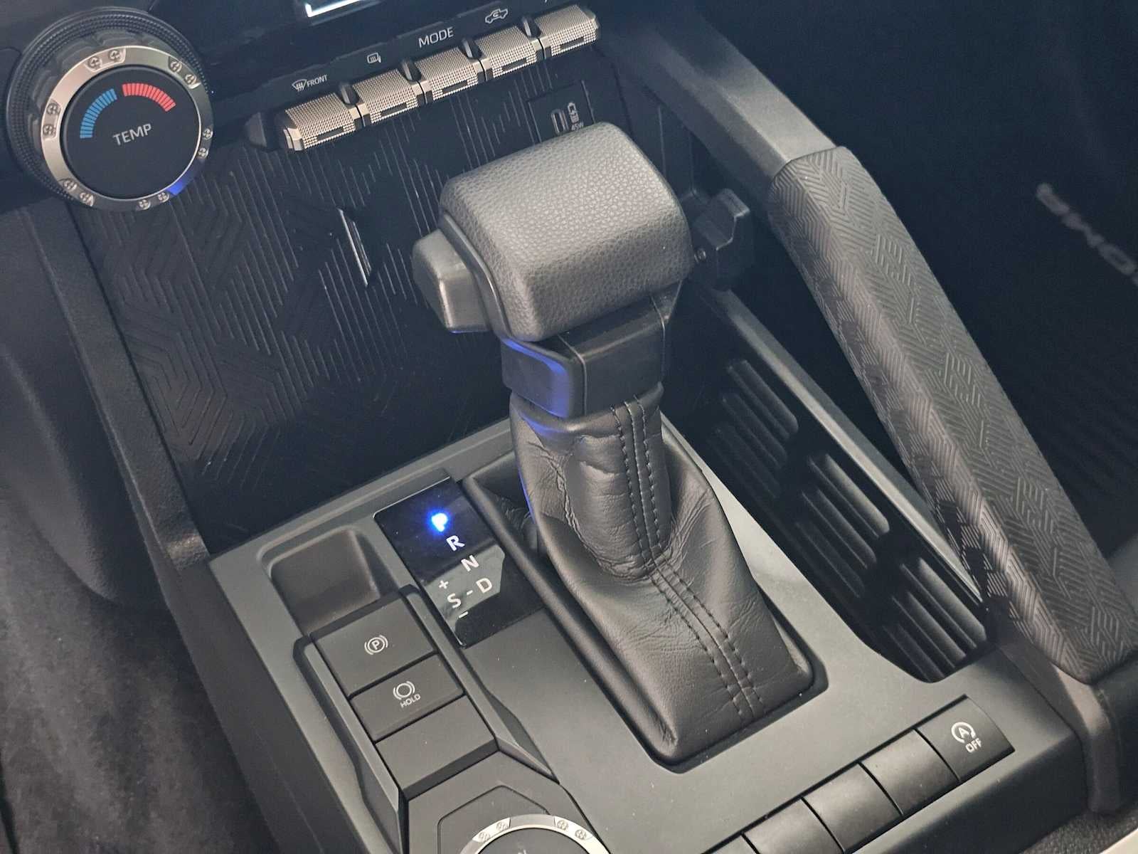 2024 Toyota Tacoma 2WD SR5