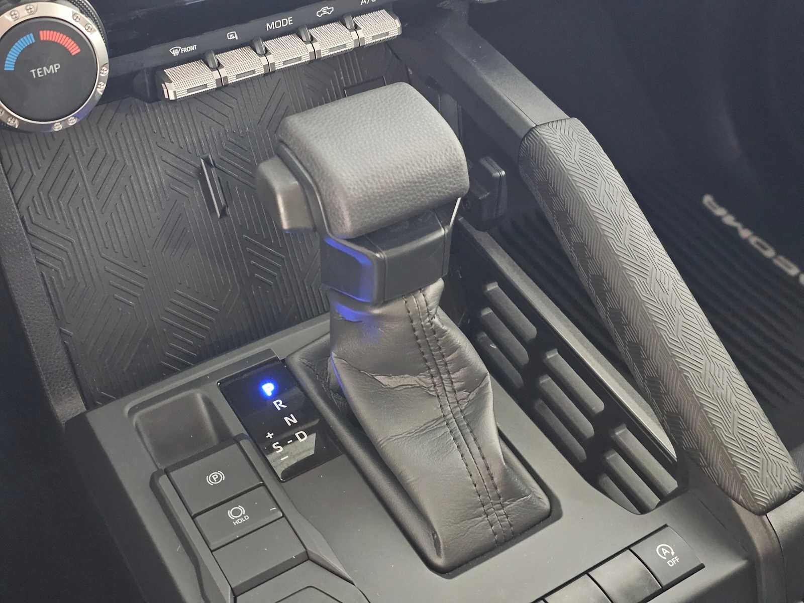 2025 Toyota Tacoma 2WD SR5