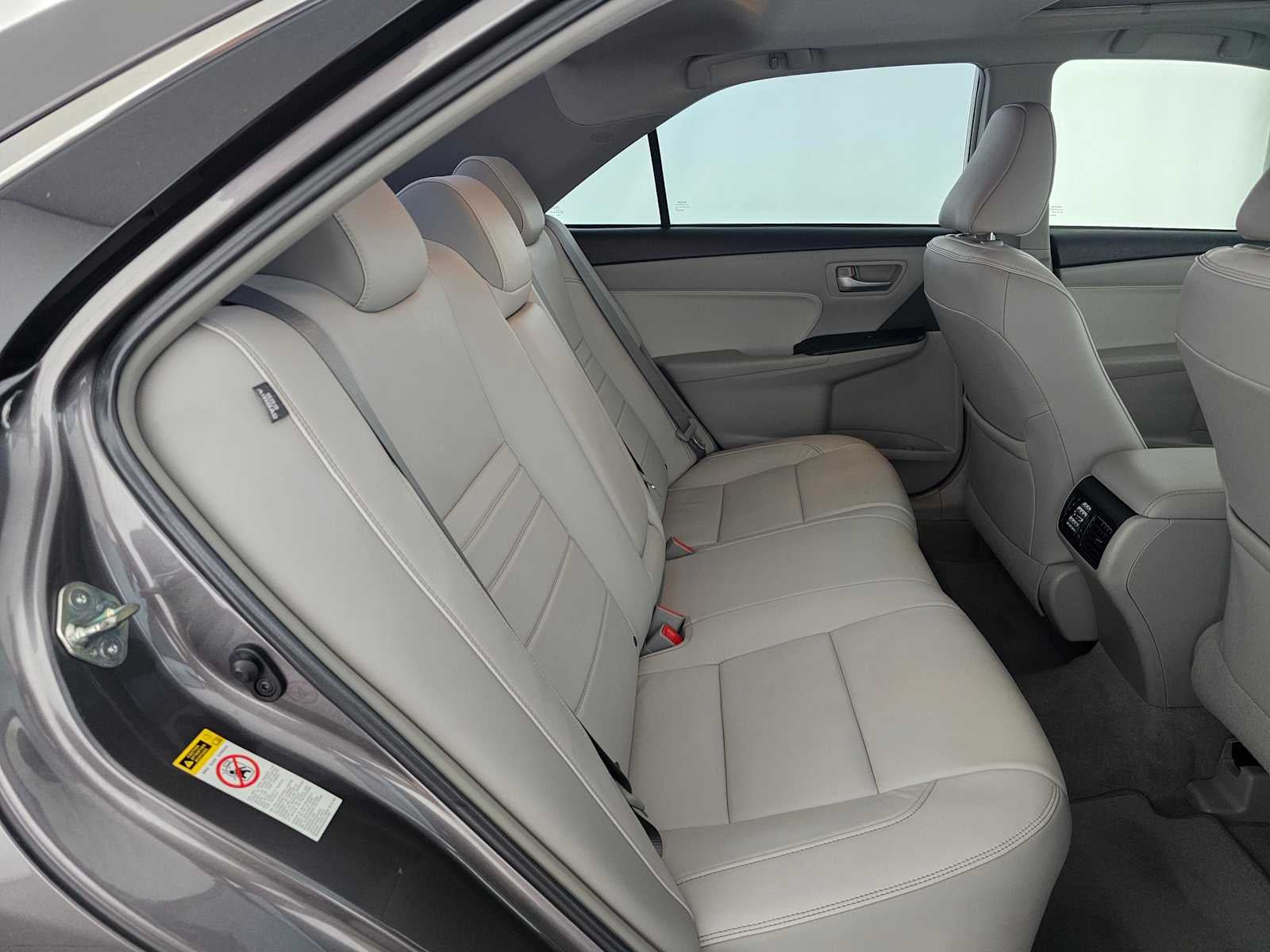 2015 Toyota Camry Hybrid LE