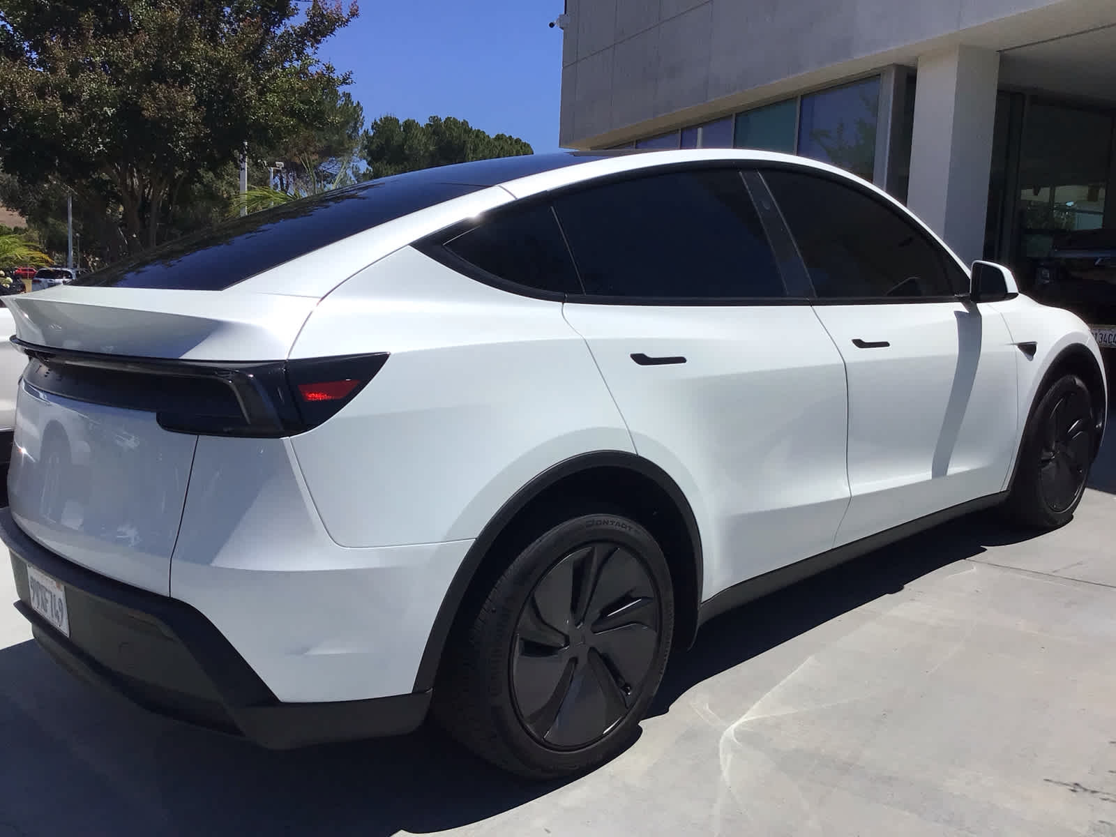 2026 Tesla Model Y Premium