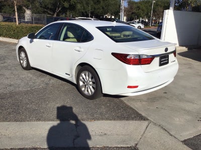 2014 Lexus ES 300h Hybrid