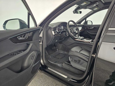 2025 Audi Q7 Premium Plus