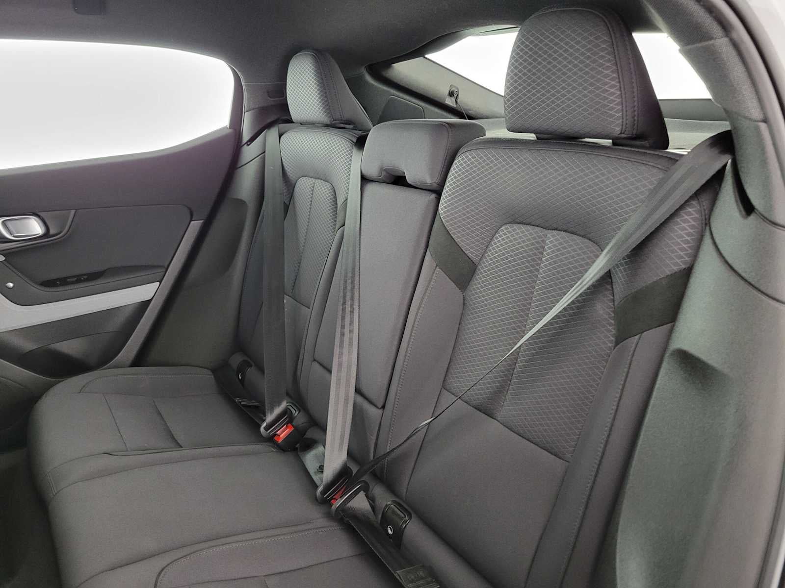 2024 POLESTAR 2 4DR SING MOTR LON