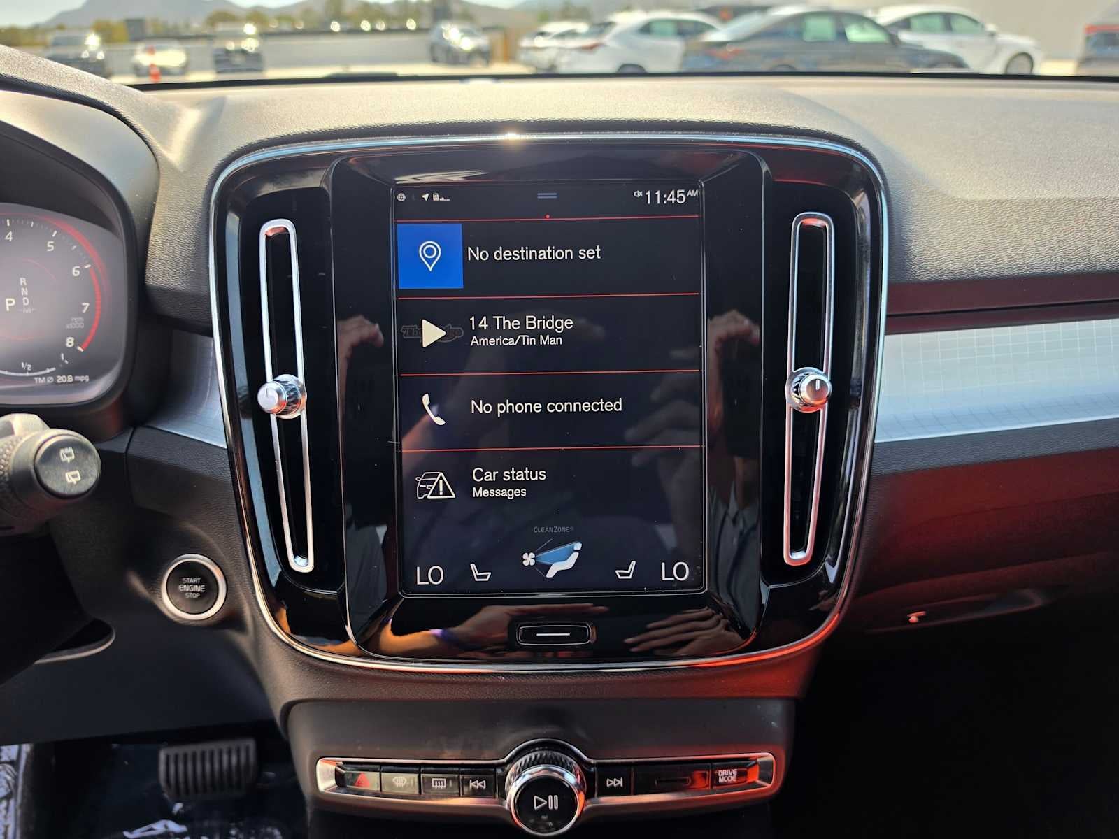 2019 Volvo XC40 Momentum