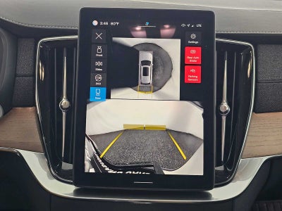 2025 Volvo XC90 Plus