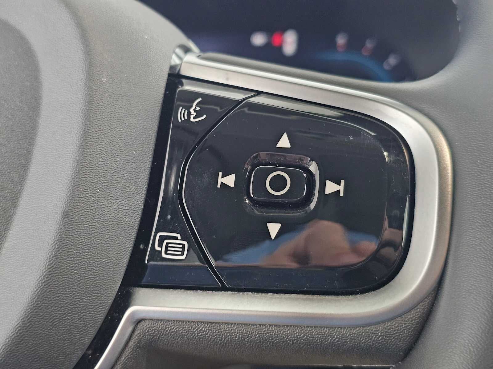 2025 Volvo XC90 Plus