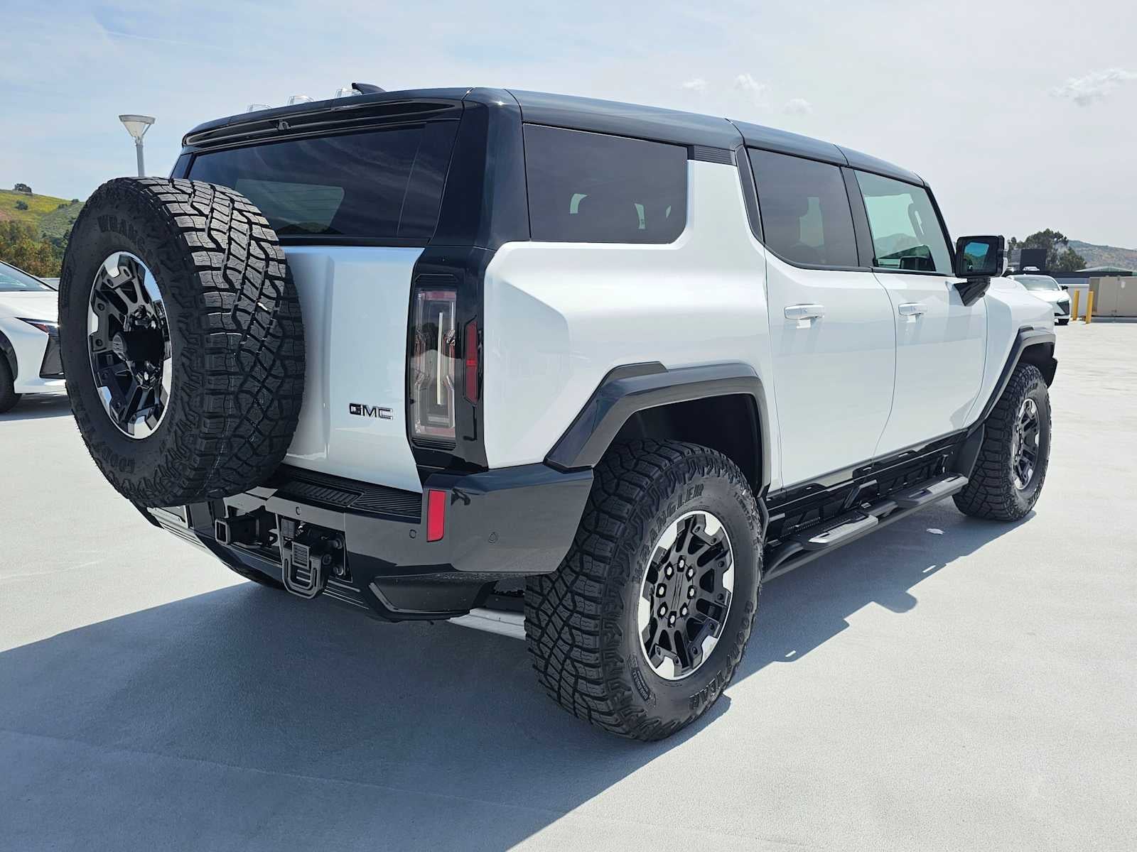 2025 GMC HUMMER EV SUV 3X