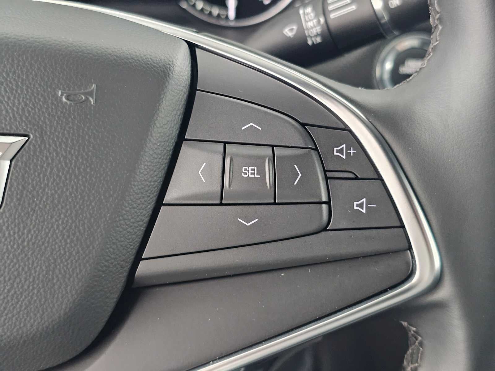 2026 Cadillac XT5 Luxury