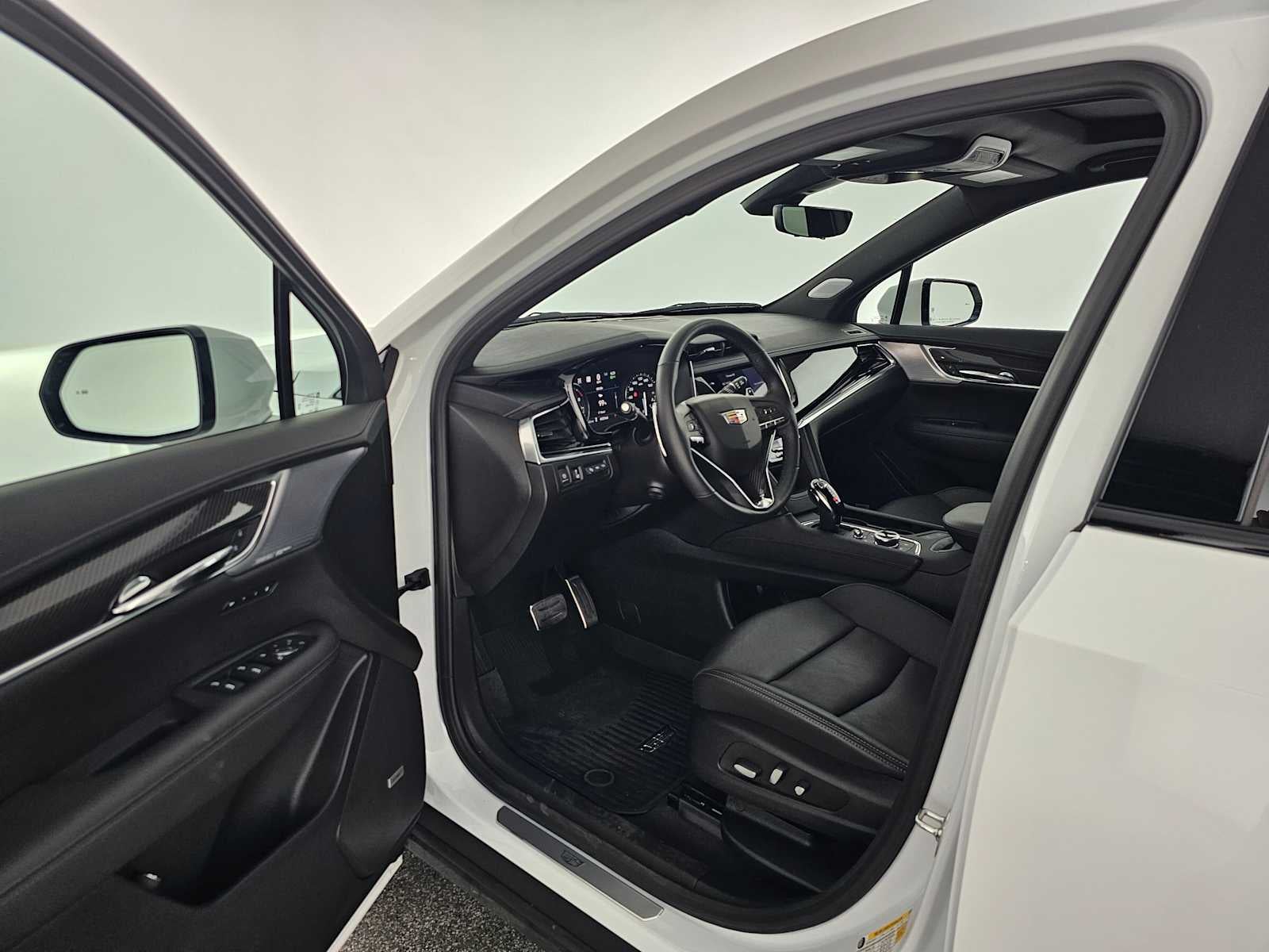 2025 Cadillac XT6 Sport