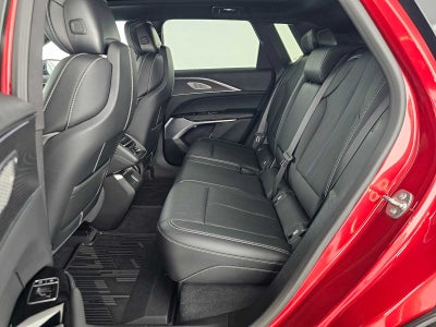 2025 Cadillac LYRIQ Luxury 3