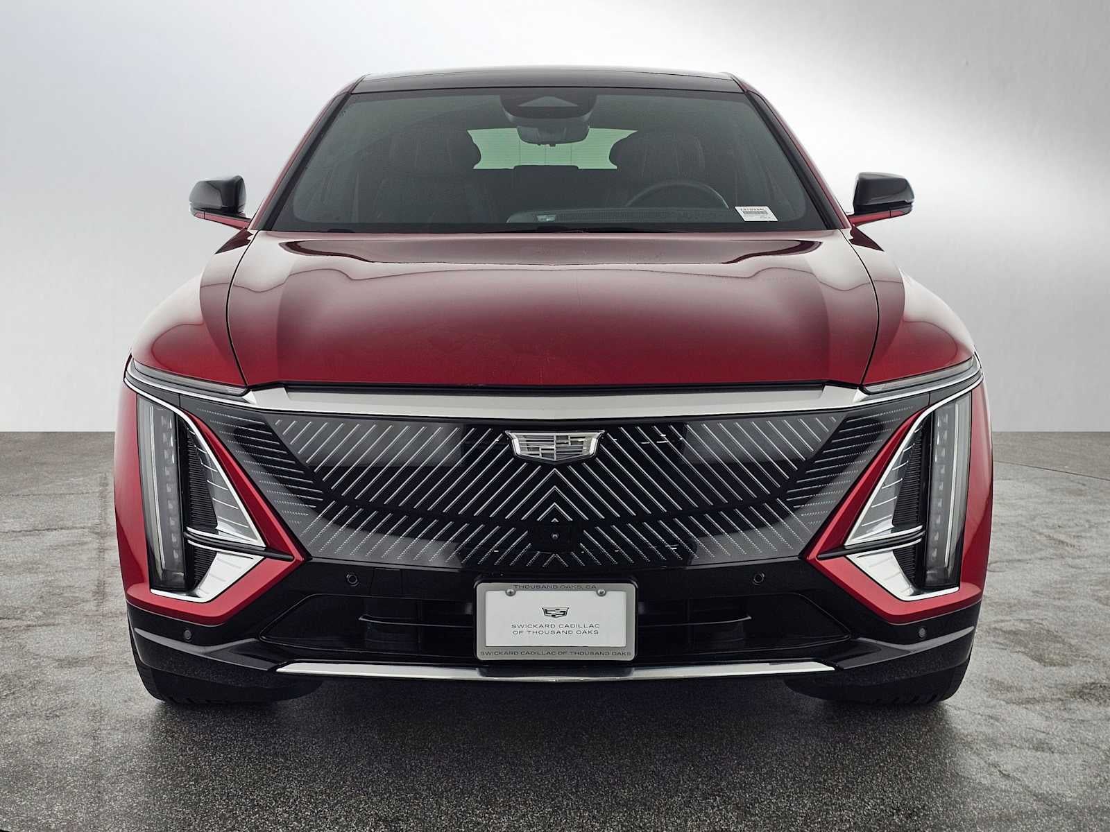 2025 Cadillac LYRIQ Luxury 3