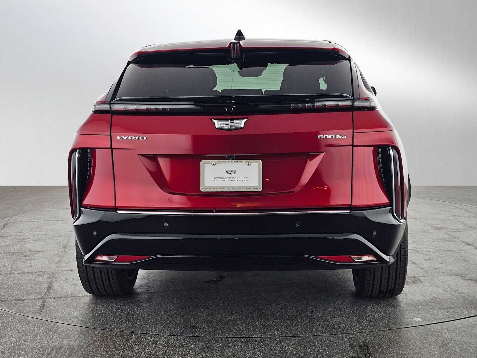 2025 Cadillac LYRIQ Luxury 3