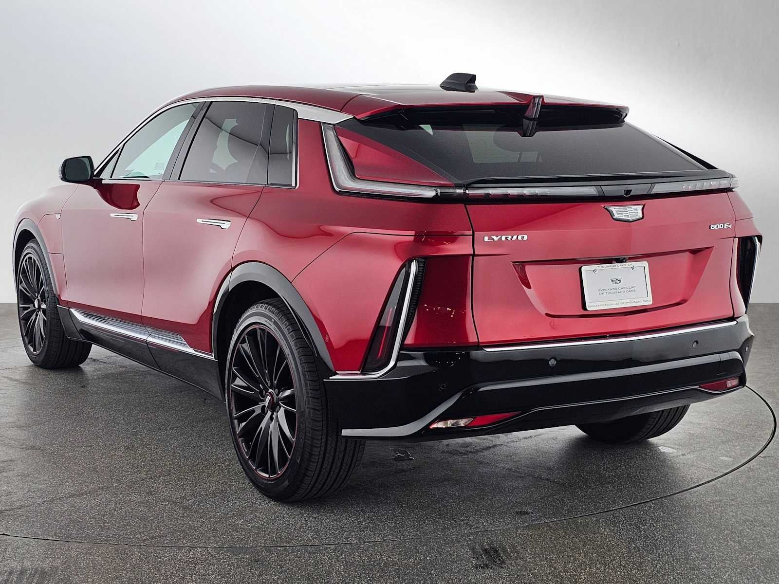 2025 Cadillac LYRIQ Luxury 3