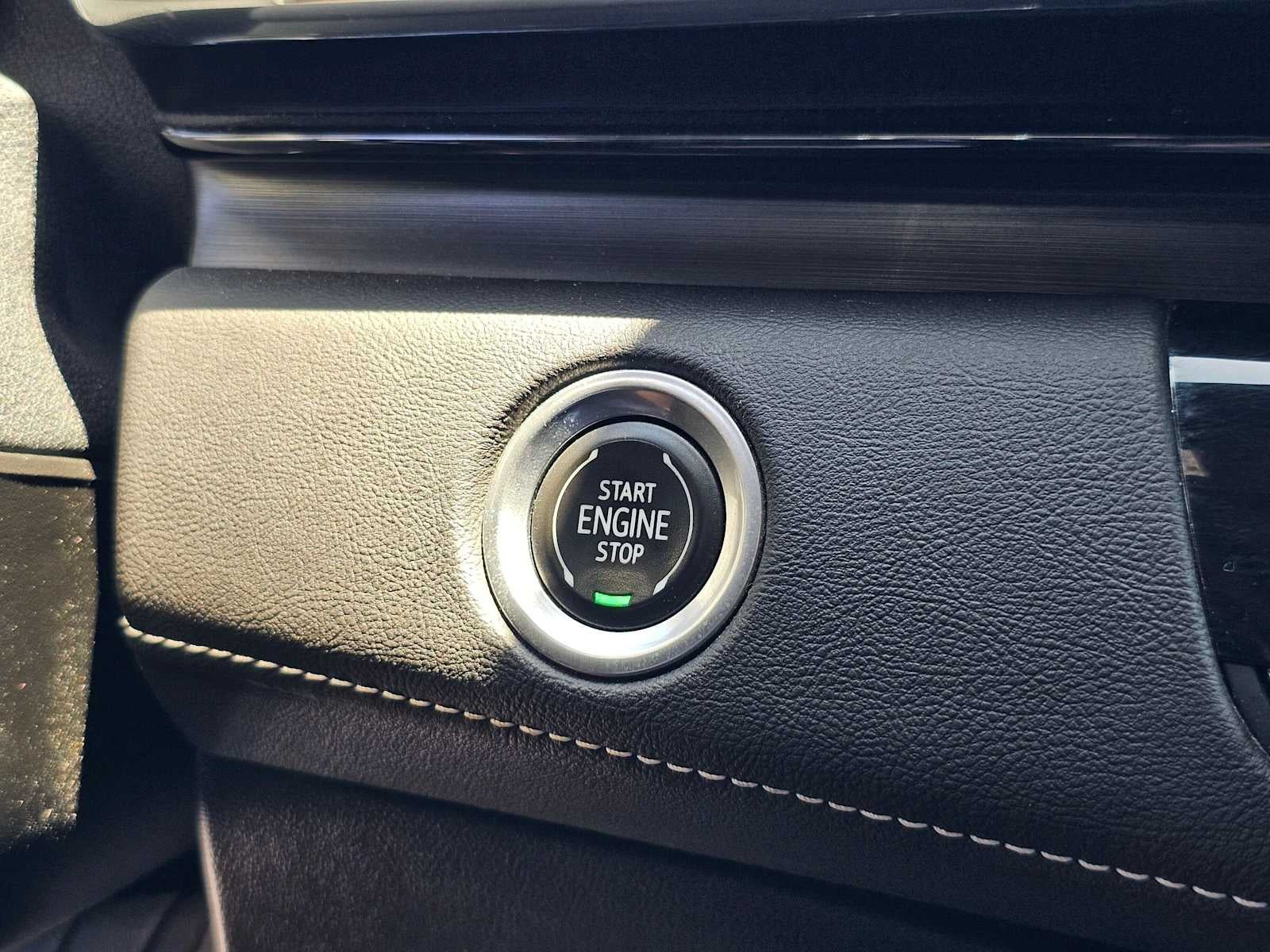 2022 Cadillac Escalade Sport