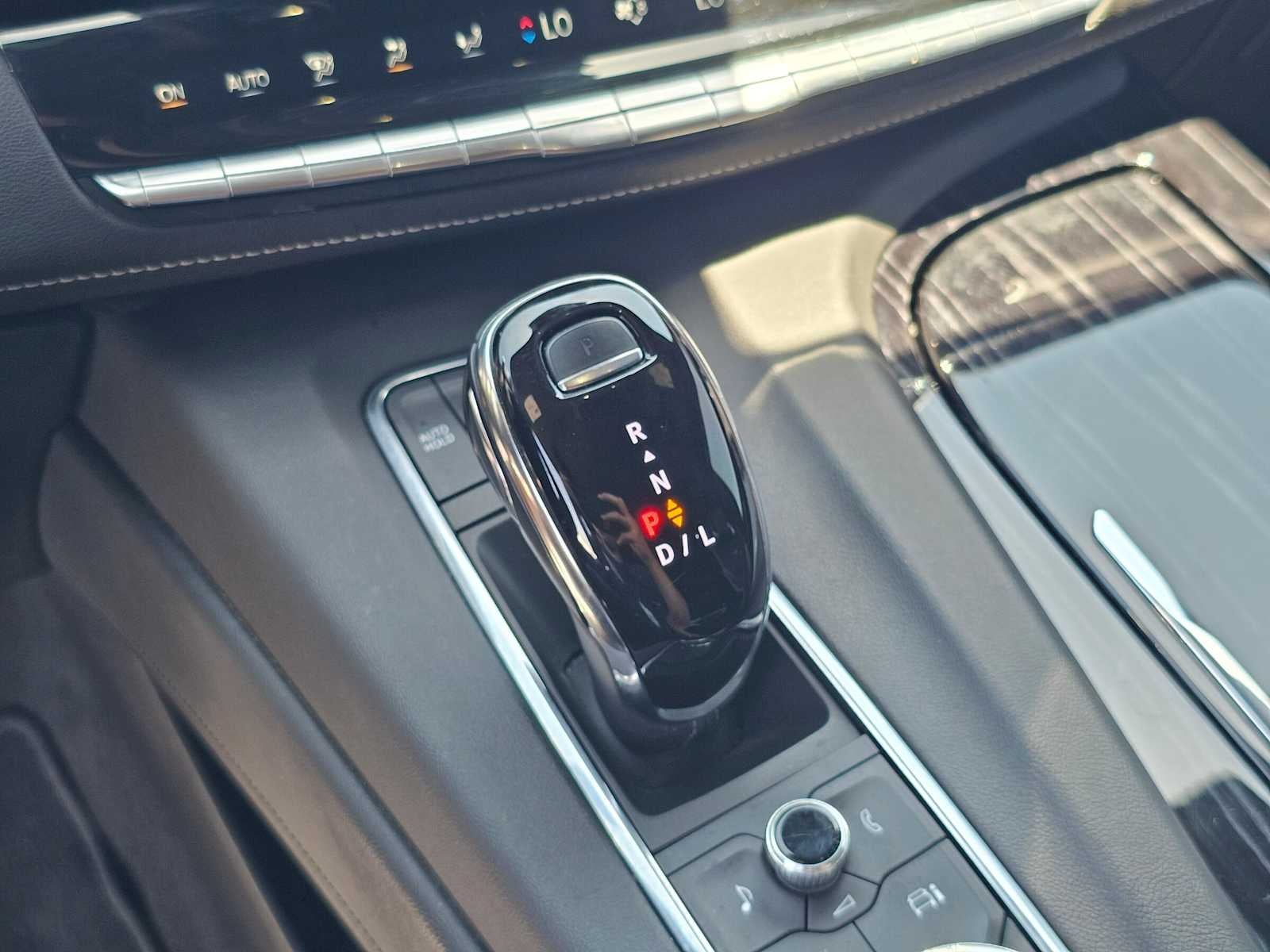 2022 Cadillac Escalade Sport