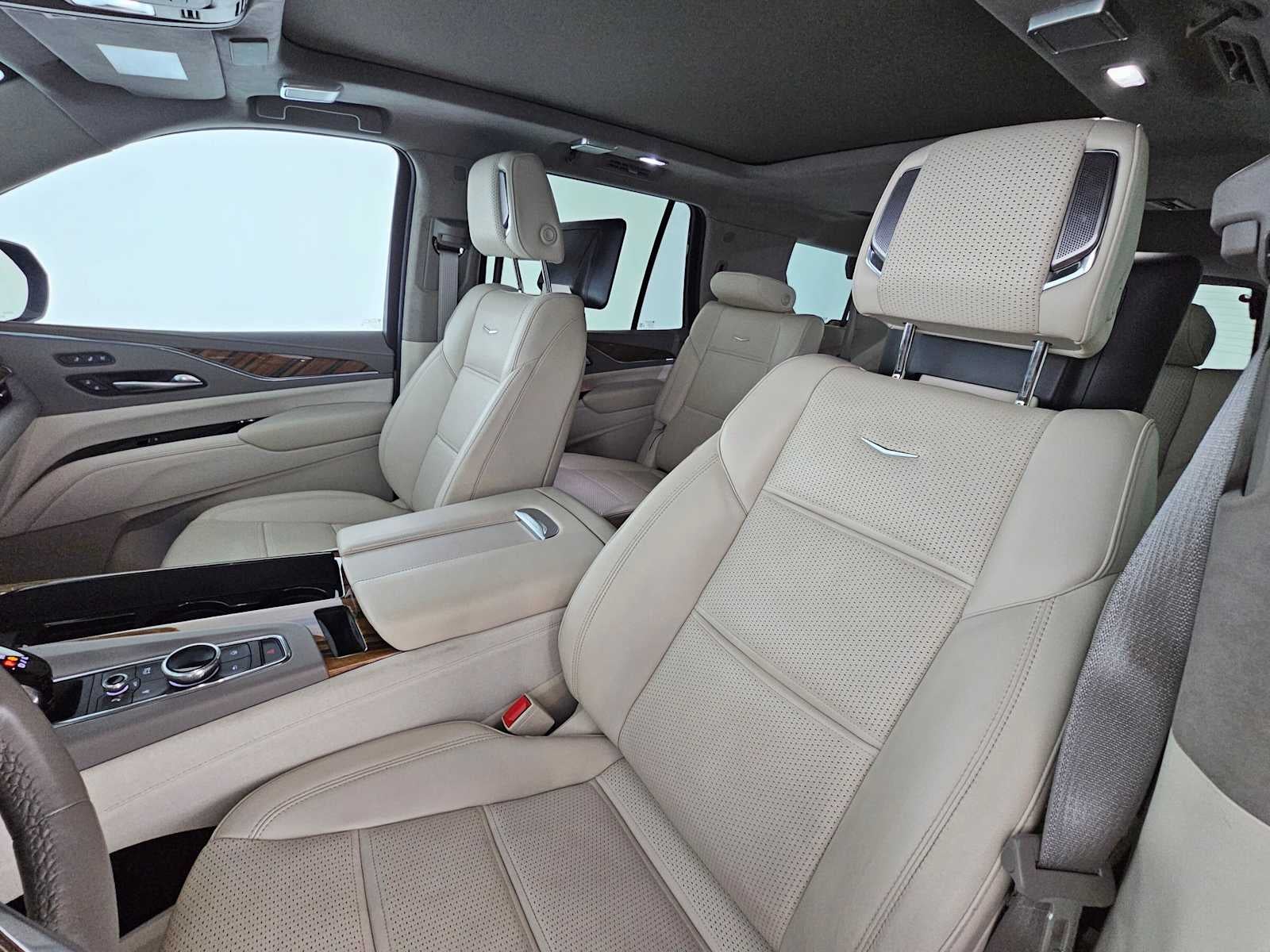 2023 Cadillac Escalade Sport Platinum