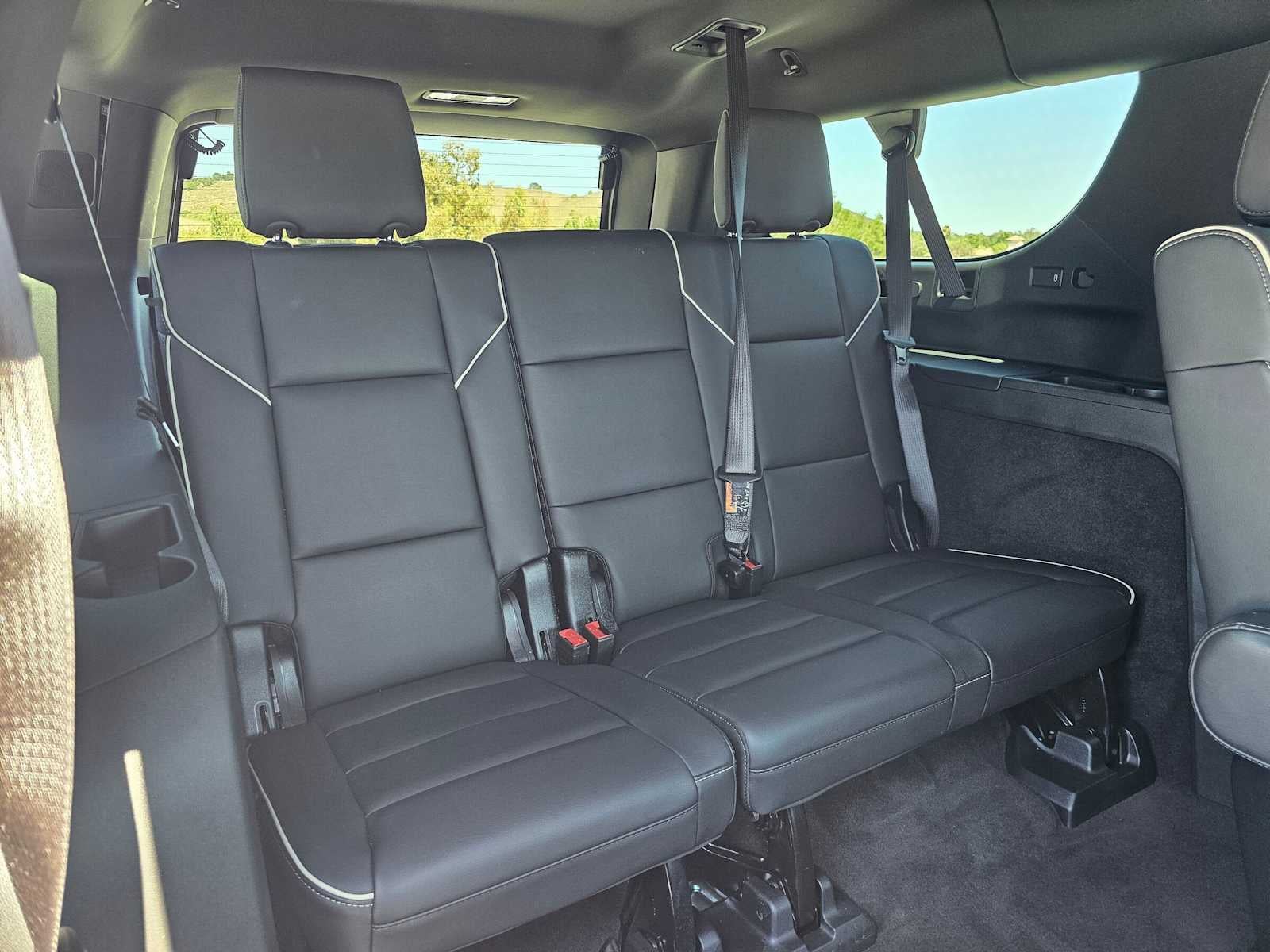 2025 Cadillac Escalade ESV Sport