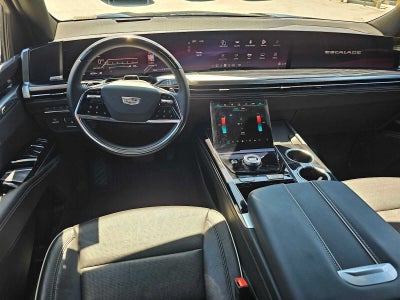 2025 Cadillac Escalade ESV Sport