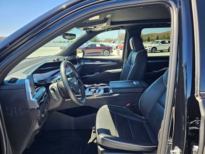 2025 Cadillac Escalade ESV Sport