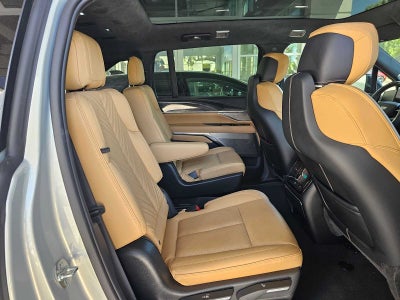 2025 Cadillac ESCALADE IQ Luxury 2