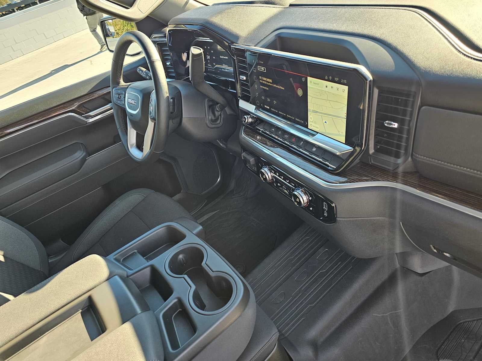 2025 GMC Sierra 1500 SLE