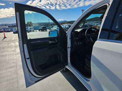 2025 GMC Sierra 1500 SLE