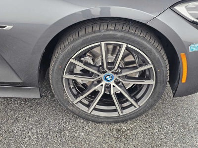 2022 BMW 3 Series 330e xDrive