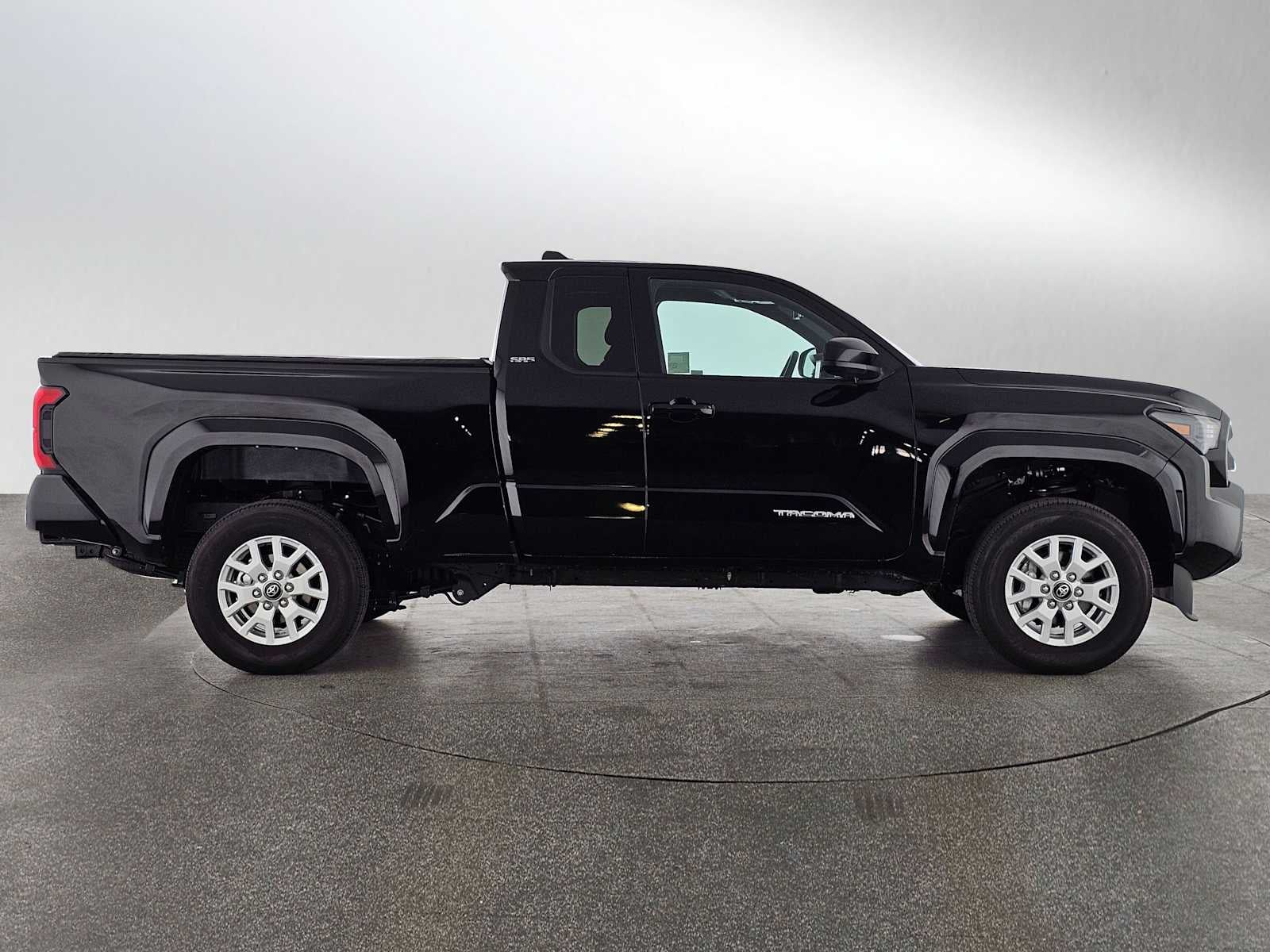 2025 Toyota Tacoma 2WD SR5