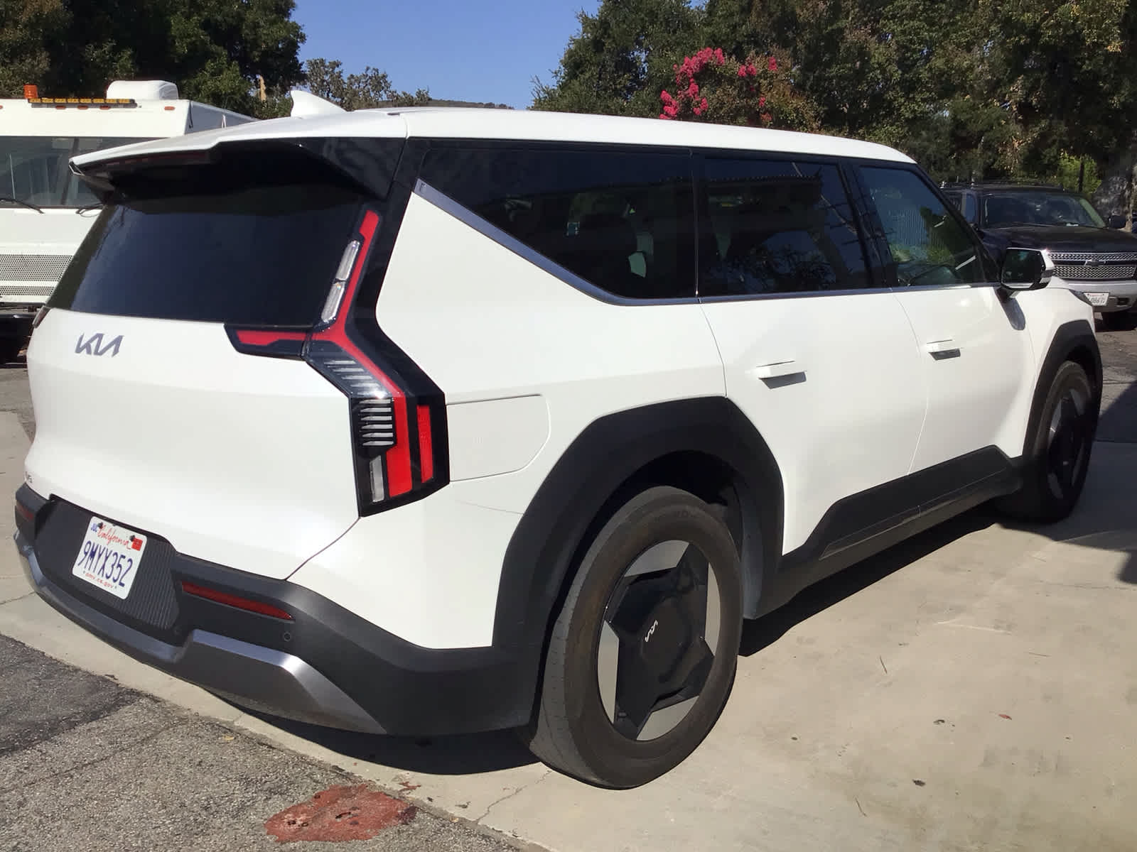 2024 Kia EV9 Light Long Range