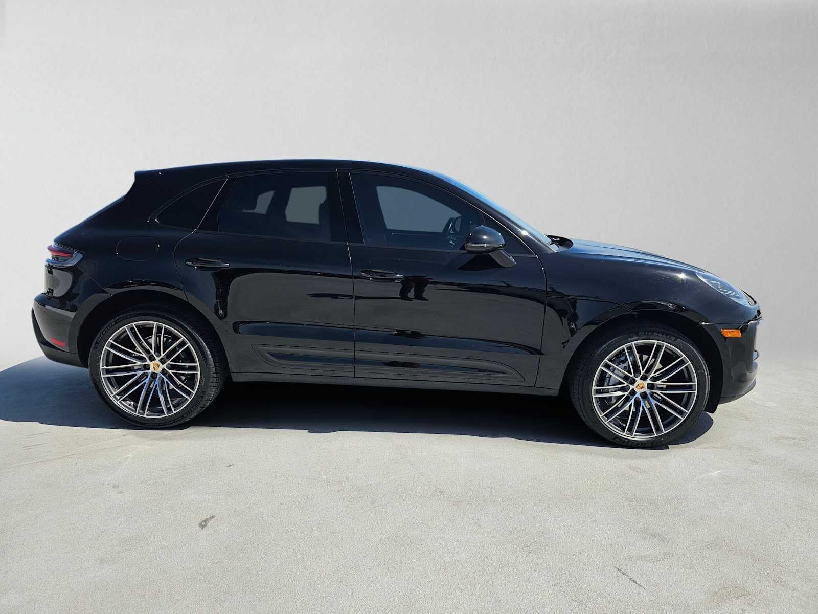 2023 Porsche Macan 4DR AWD