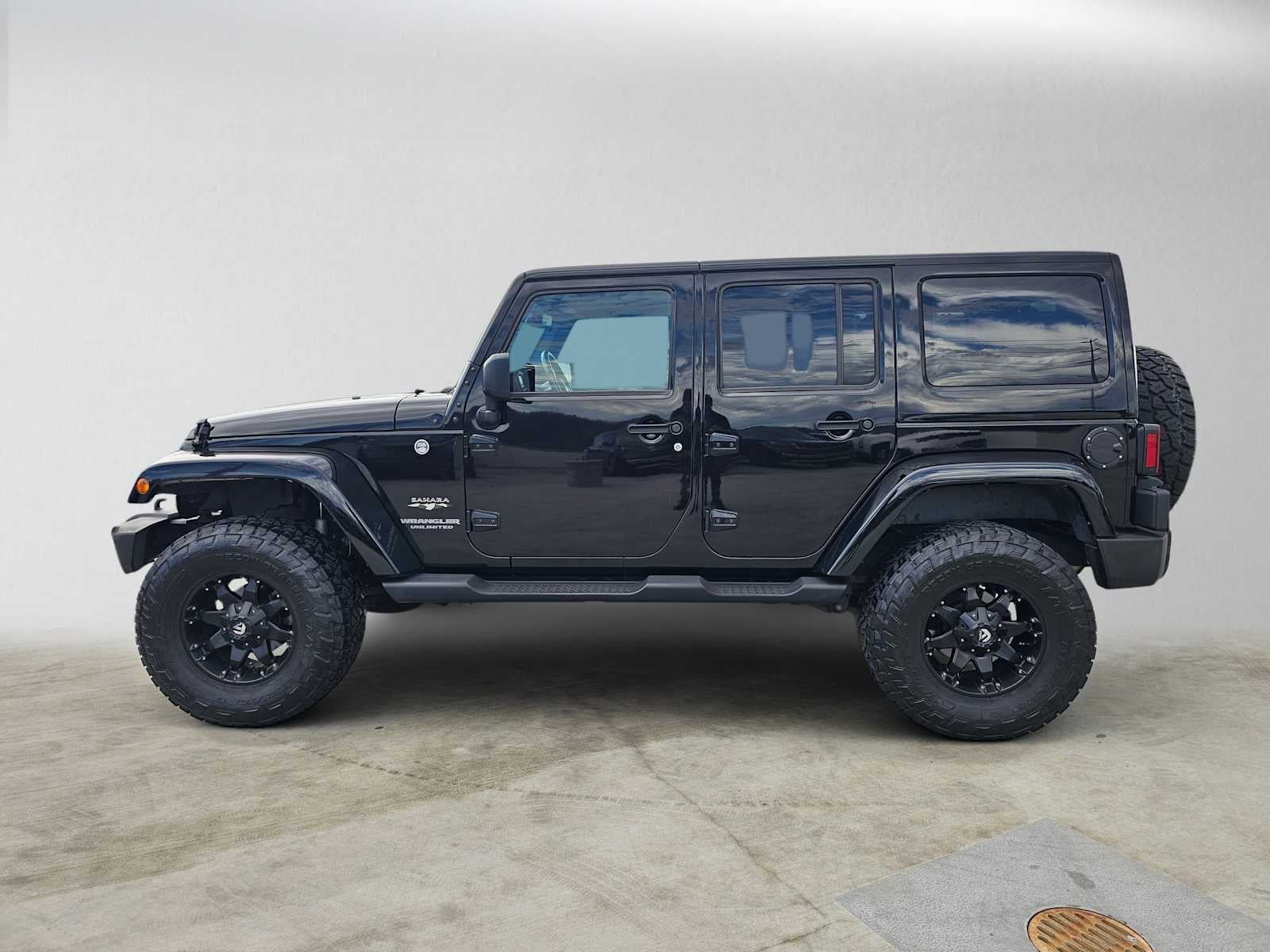 2016 Jeep Wrangler Unlimited Sahara