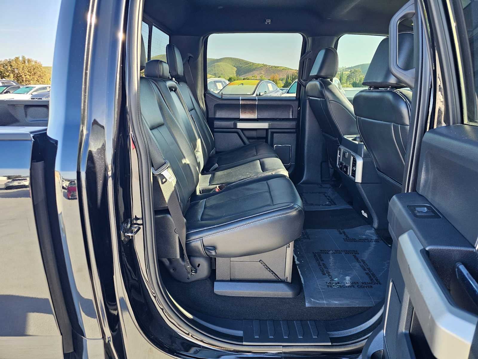 2022 Ford Super Duty F-250 SRW LARIAT