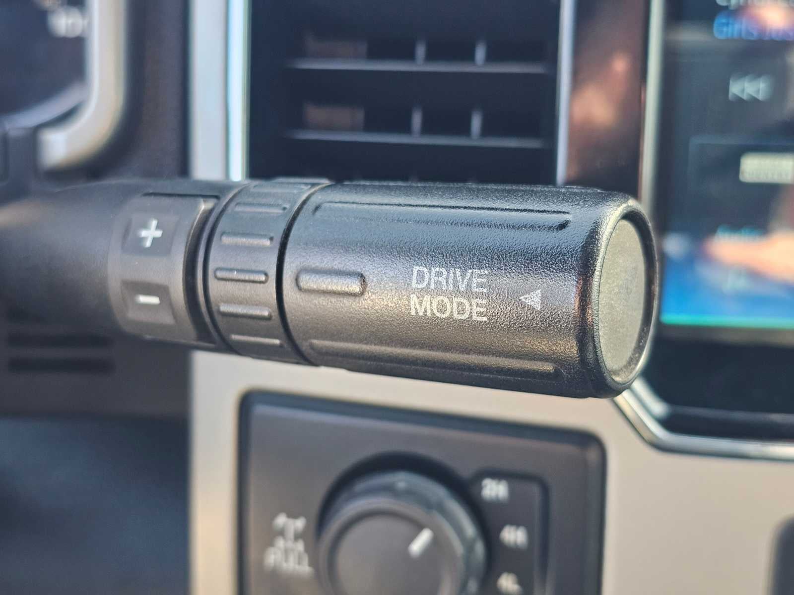 2022 Ford Super Duty F-250 SRW LARIAT