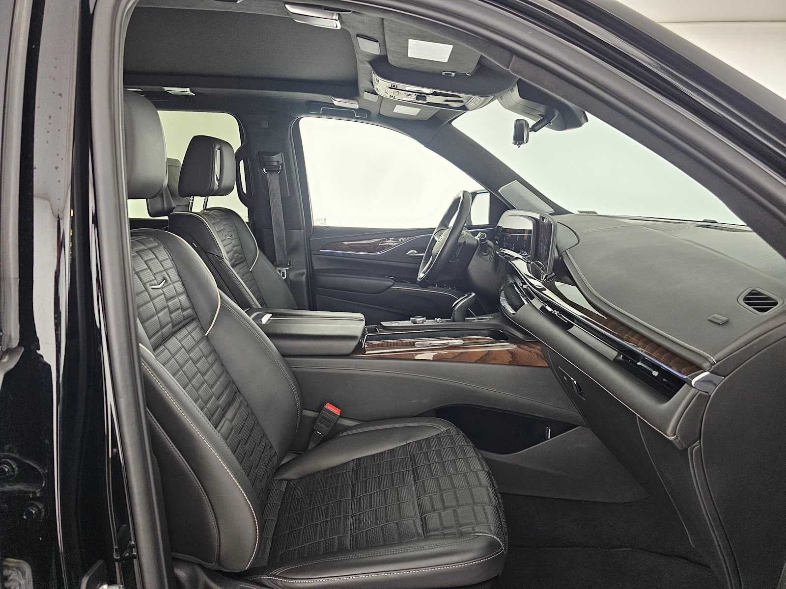 2024 Cadillac Escalade ESV 4WD Premium Luxury Platinum