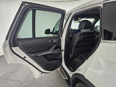 2024 BMW X5 xDrive50e