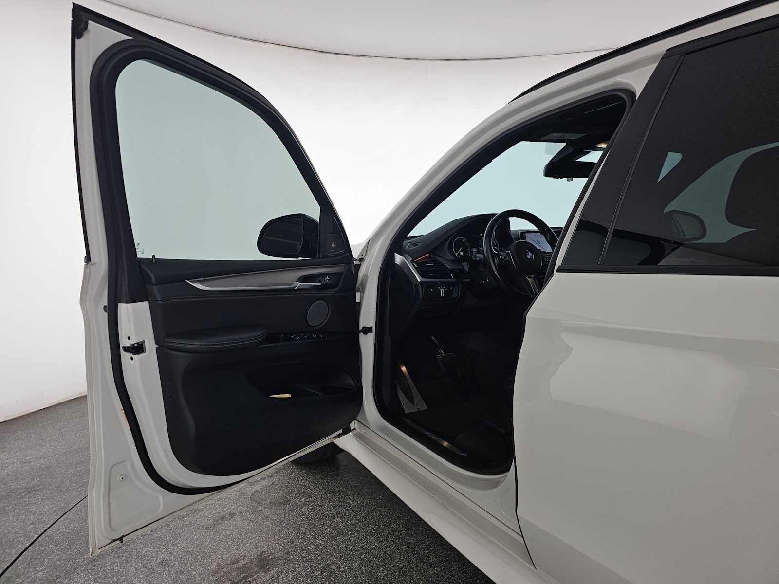 2018 BMW X5 xDrive50i xDrive50i