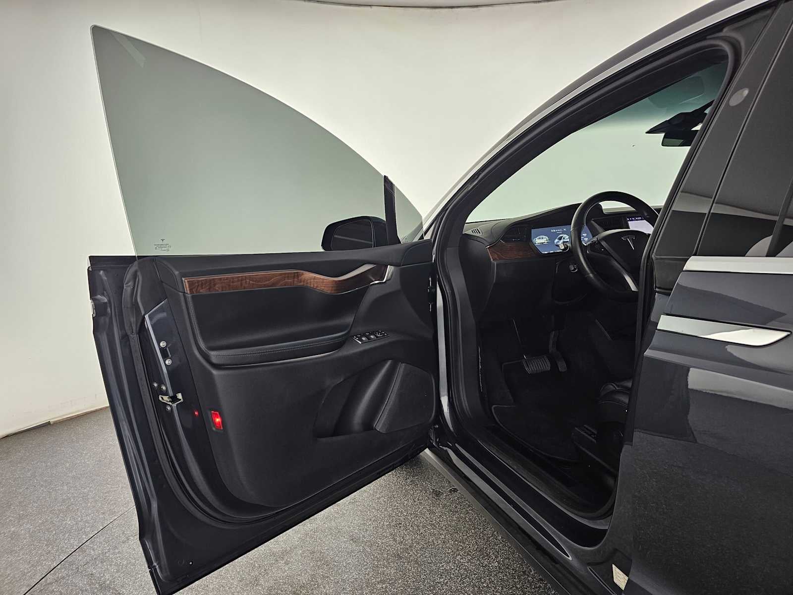 2019 Tesla Model X Long Range