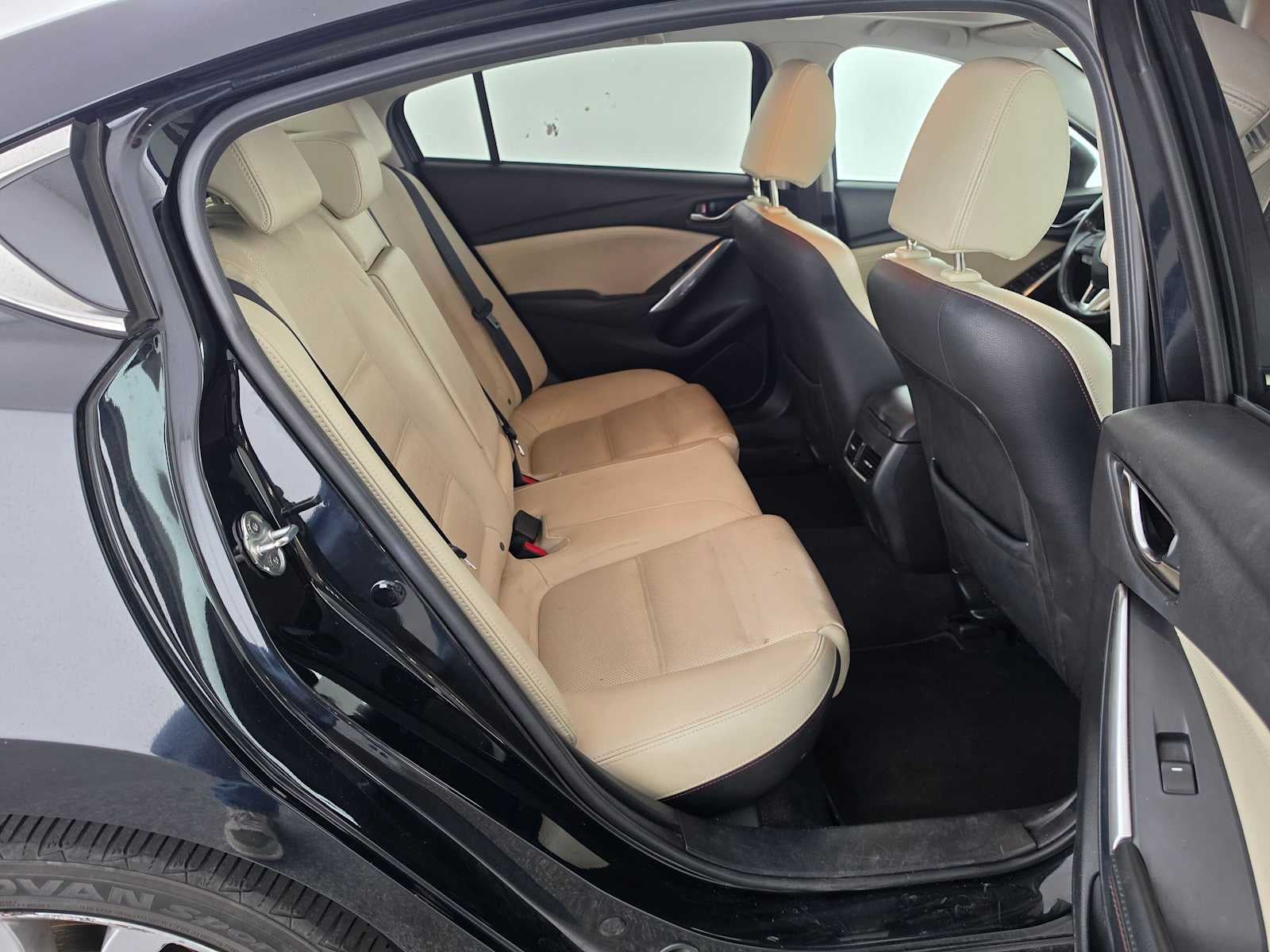 2015 Mazda Mazda6 i Grand Touring