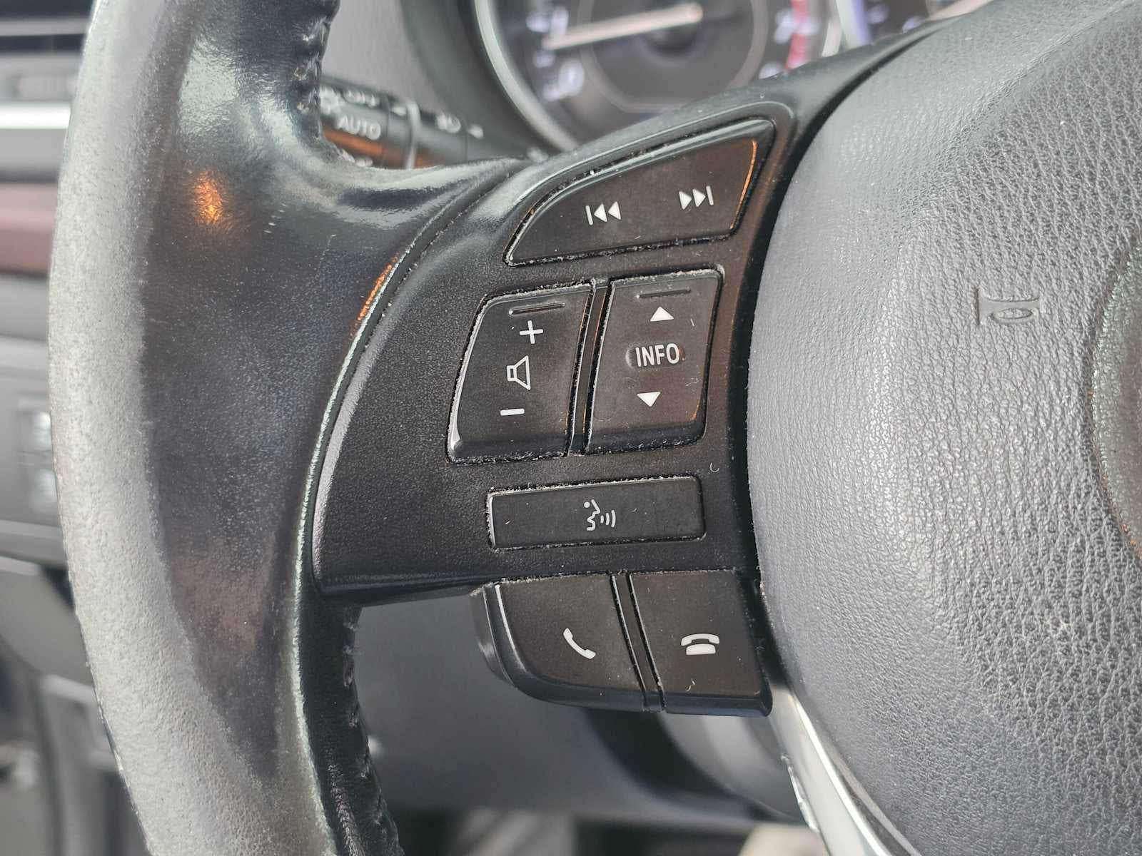 2015 Mazda Mazda6 i Grand Touring