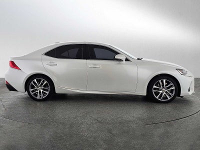 2019 Lexus IS IS 300