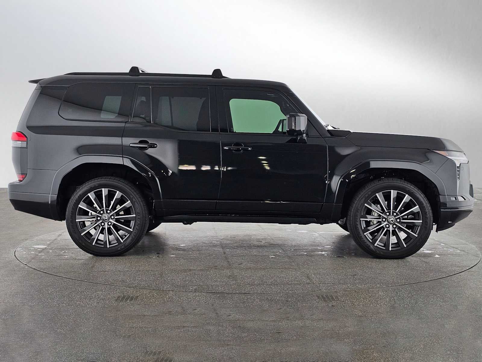 2024 Lexus GX Luxury+