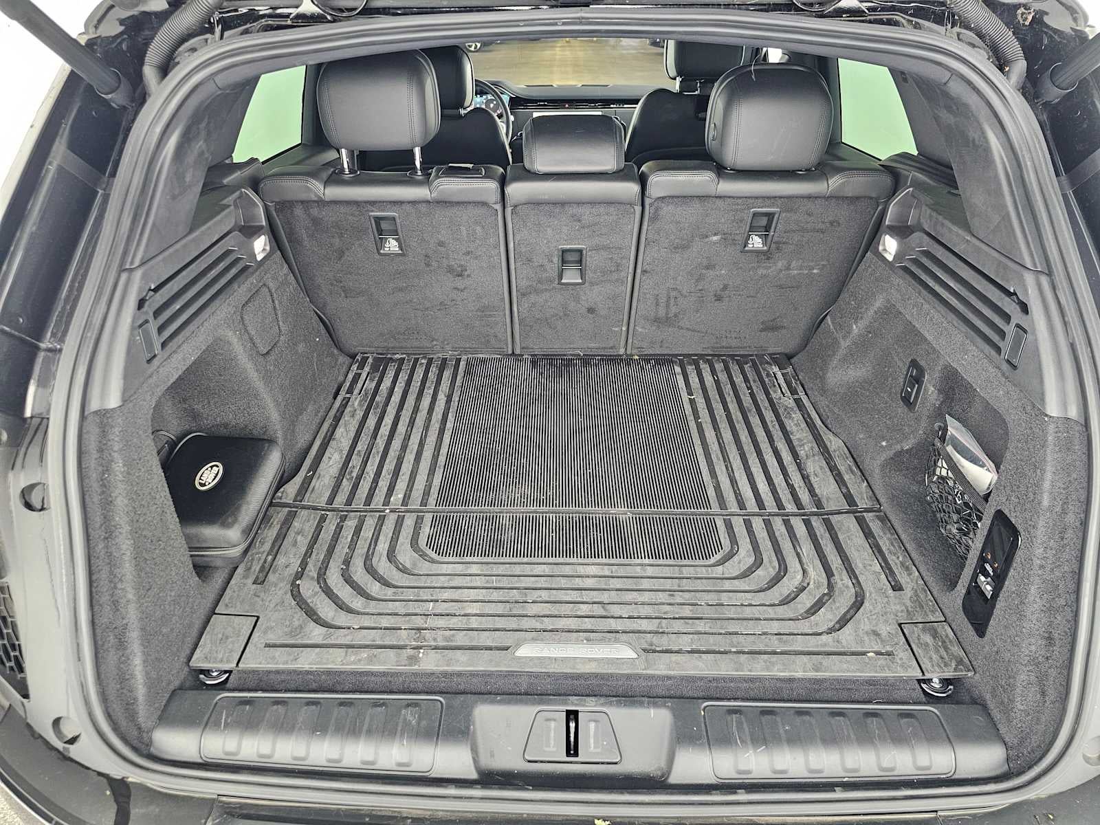 2023 Land Rover Range Rover Sport SE